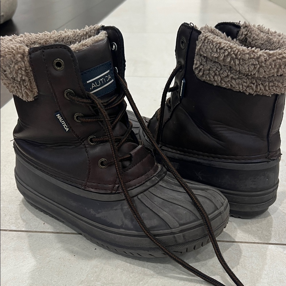 Nautica Dark Brown Duck Boots